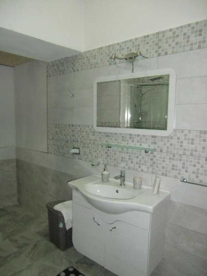 Guesthouse Aaron2 나폴리 외부 사진