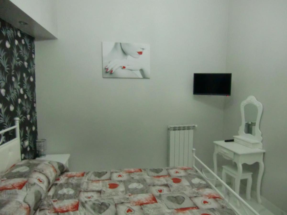Guesthouse Aaron2 나폴리 외부 사진