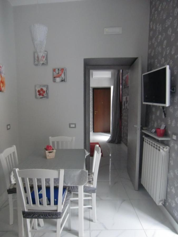 Guesthouse Aaron2 나폴리 외부 사진