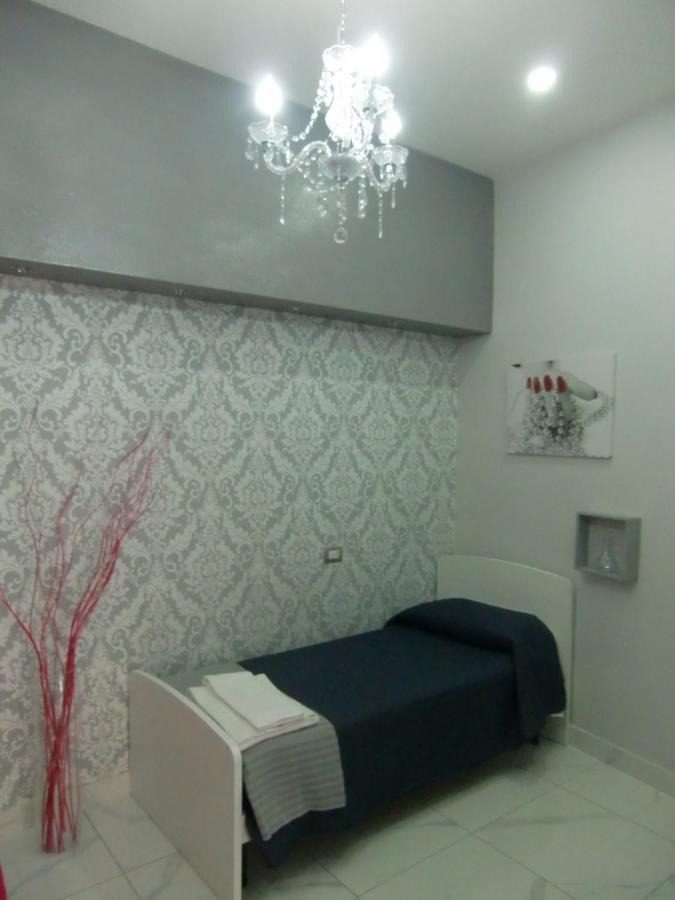 Guesthouse Aaron2 나폴리 외부 사진